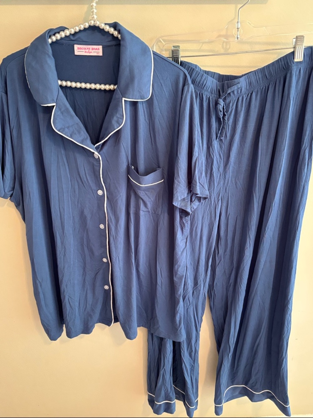 Discount divas pajamas set size 3xl